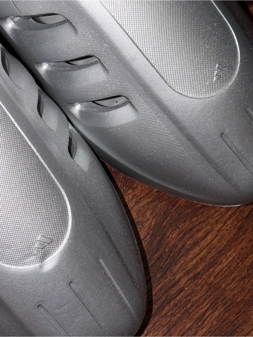 Adidas shoes - Picture 7 of 14